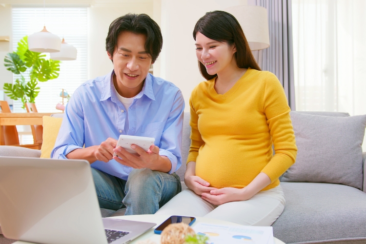 couple working on finances